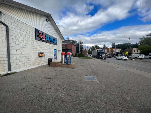 3 Beverly ST W, Brant, ON N0E 1N0