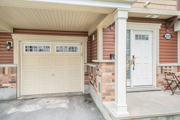 Barrhaven, ON K2J 5W9,335 Sweet Grass CIR