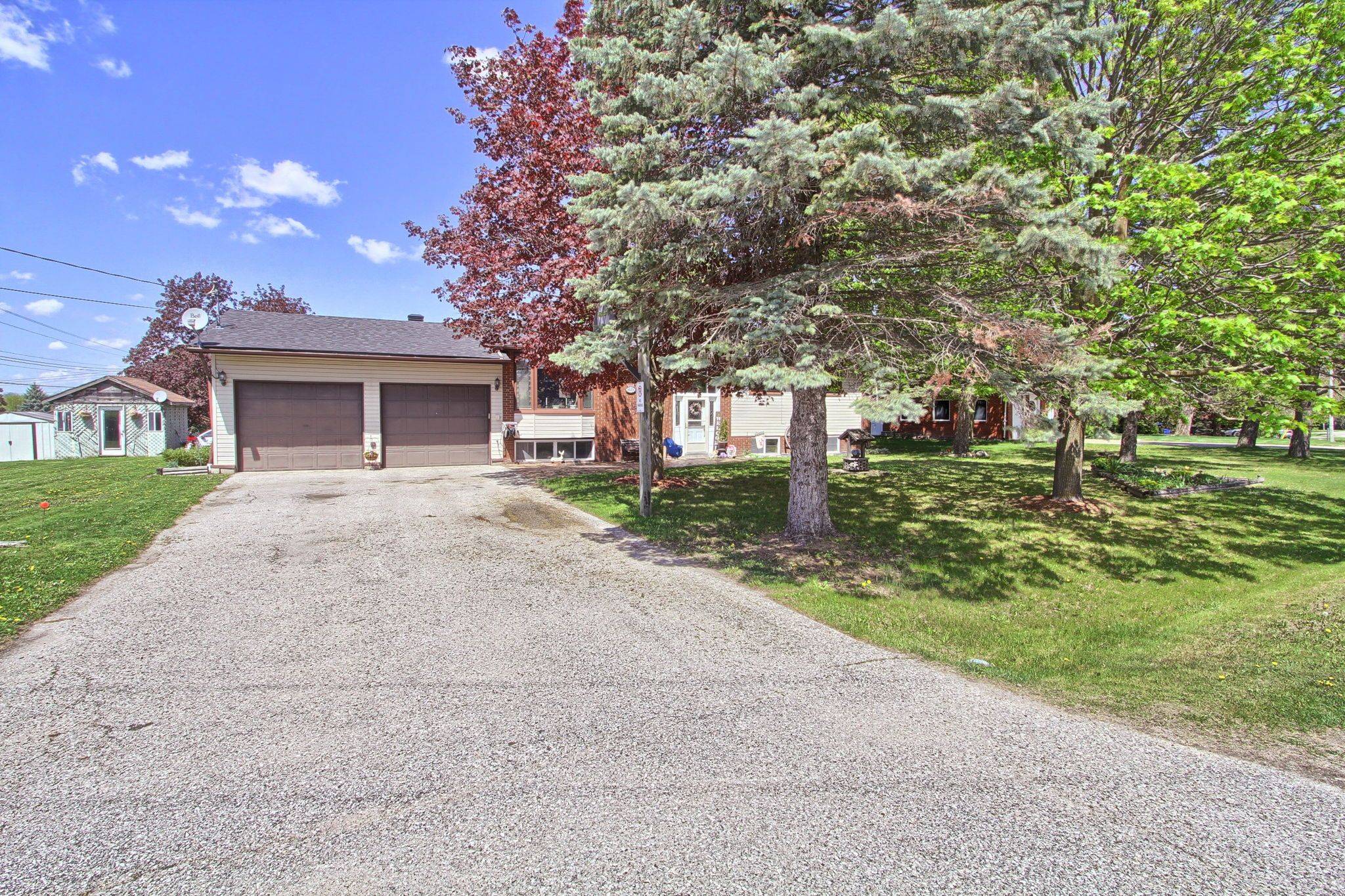 Bradford West Gwillimbury, ON L0G 1B0,1 Park RD