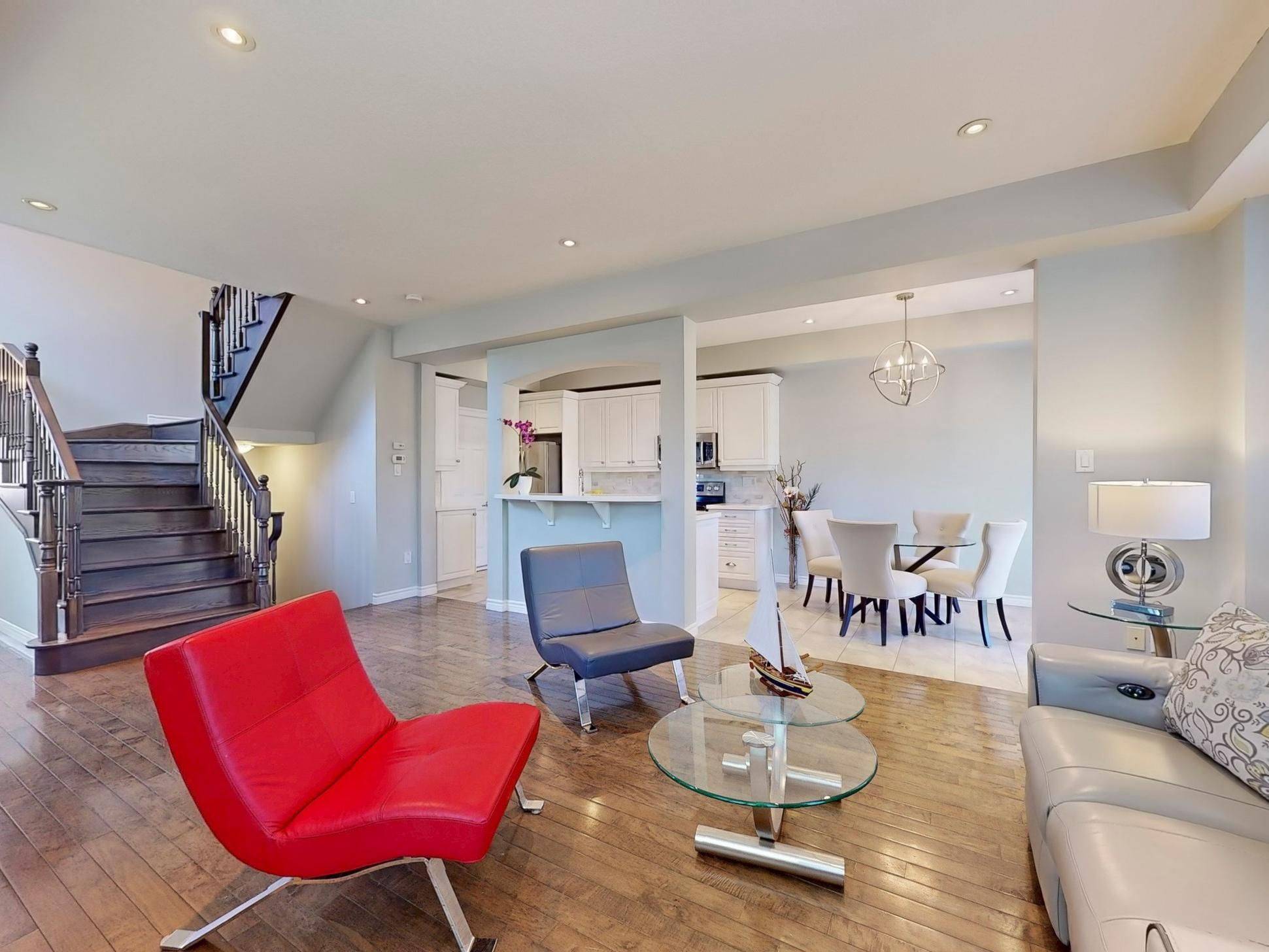 Hamilton, ON L9G 5E3,99 Panabaker DR #4