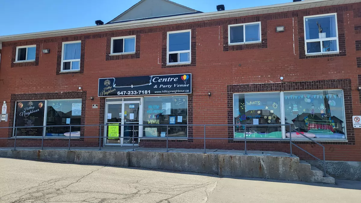 Georgina, ON L4P 2G7,672 The Queensway South N/A #5A