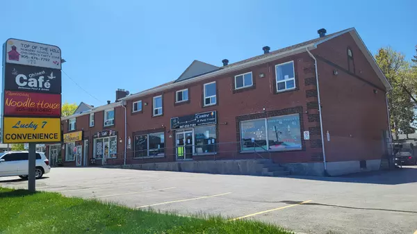 Georgina, ON L4P 2G7,672 The Queensway South N/A #5A
