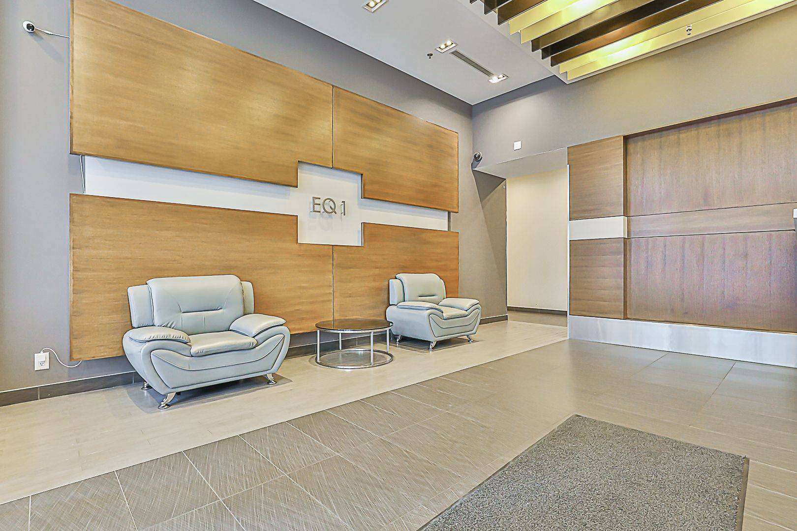 Toronto E09, ON M1P 4Y7,70 Town Centre CT #1006