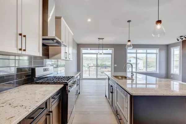 Cochrane, AB T4C 1Y3,140 Sundown CRES
