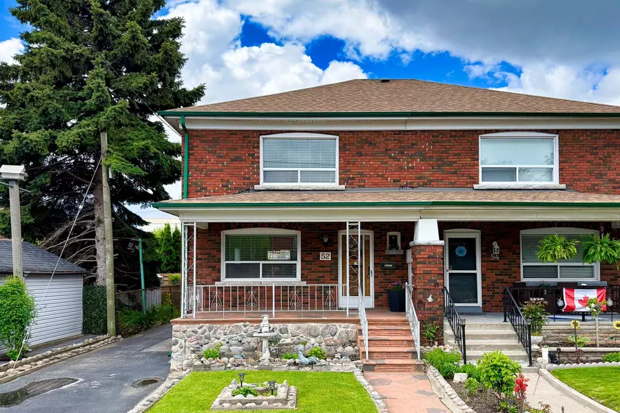 52 Frankdale AVE, Toronto E03, ON M4J 4A2