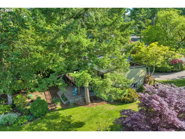 91 MARLBORO LN, Eugene, OR 97405