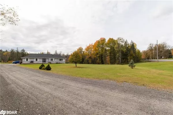 11153 522 HWY, Parry Sound Remote Area, ON P0H 1Y0
