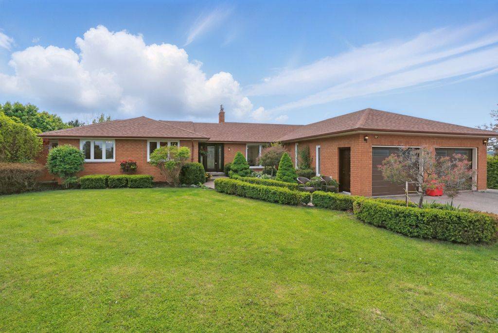Cobourg, ON K9A 4J7,23 Skye Valley DR