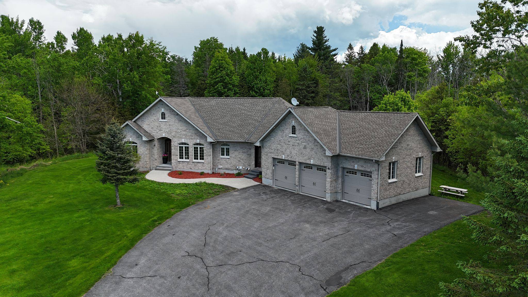 3464 Greenland RD, Constance Bay - Dunrobin - Kilmaurs - Woodlawn, ON K0A 1T0