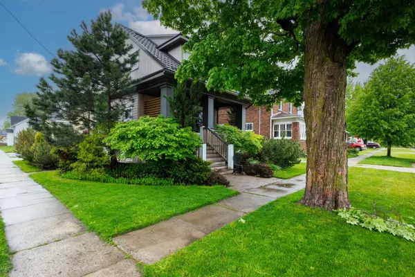 North Perth, ON N4W 1S6,190 Victoria AVE N