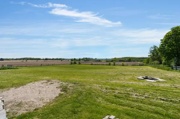 Clearview, ON L0M 1S0,1424 Klondike Park RD