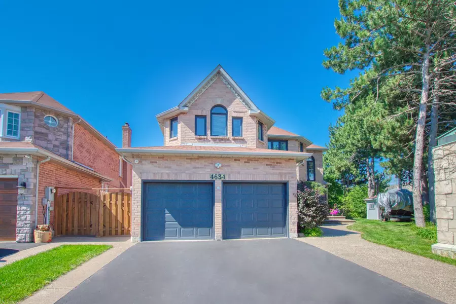4634 Inverness BLVD, Mississauga, ON L5M 3L1