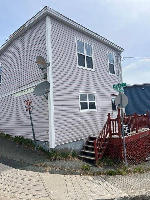 44 MacFarlane Street, St. John's, NL A1C 4T6