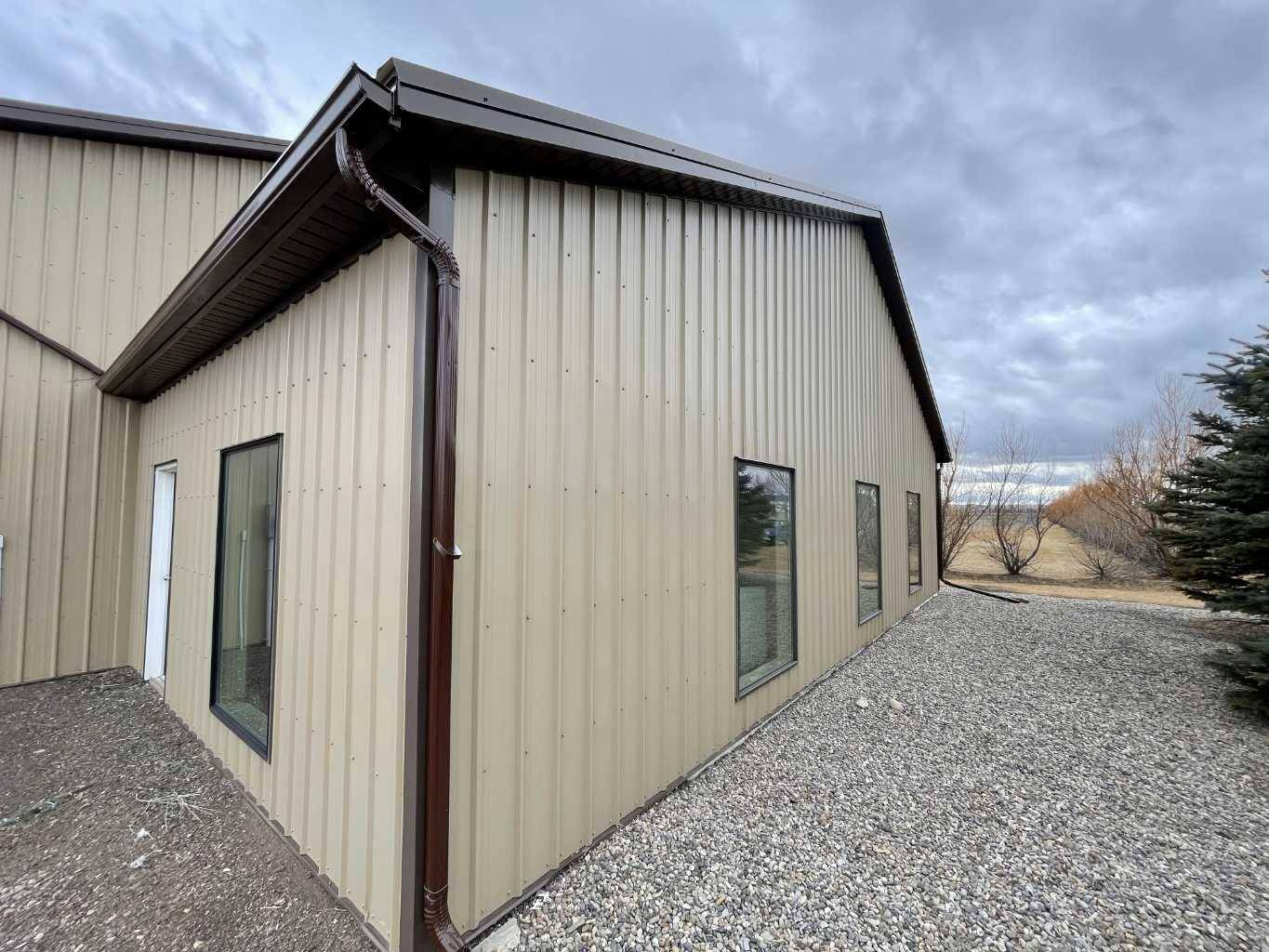 Claresholm, AB T0L 0T0,9 Saskatchewan CRES #1