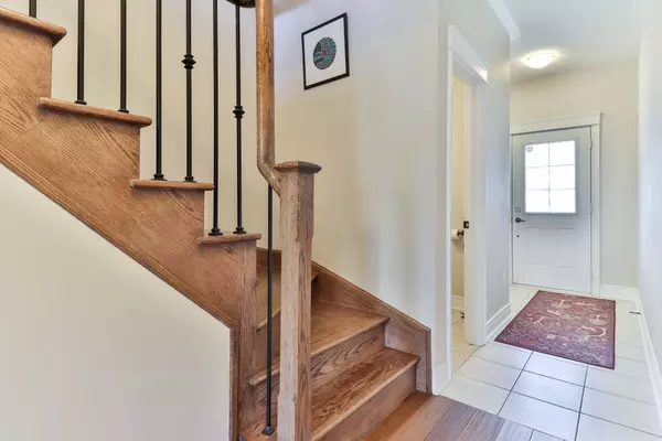 Innisfil, ON L0L 1W0,1287 Bardeau ST