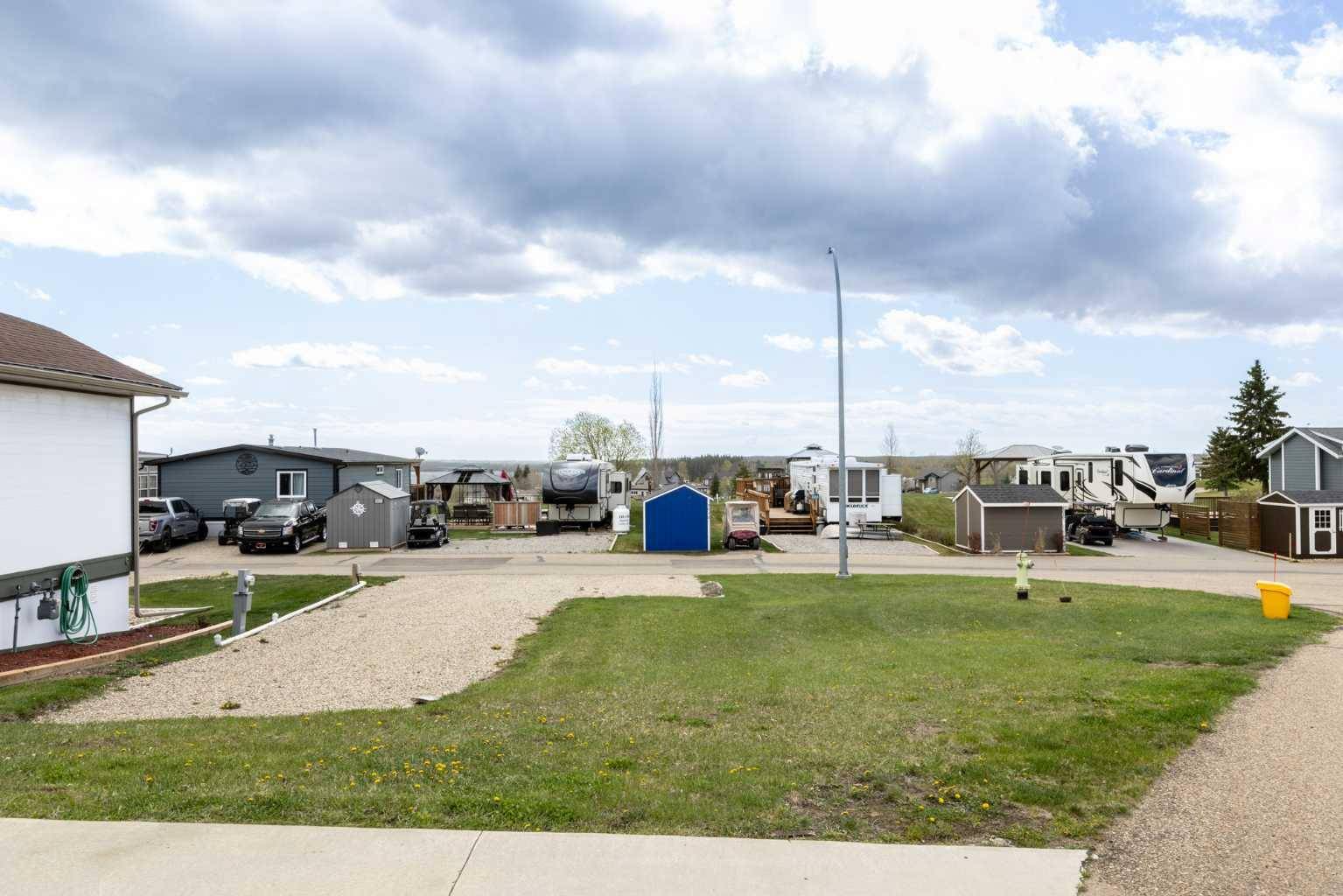 Rural Red Deer County, AB T0M 1R0,25054 South Pine Lake RD #5042