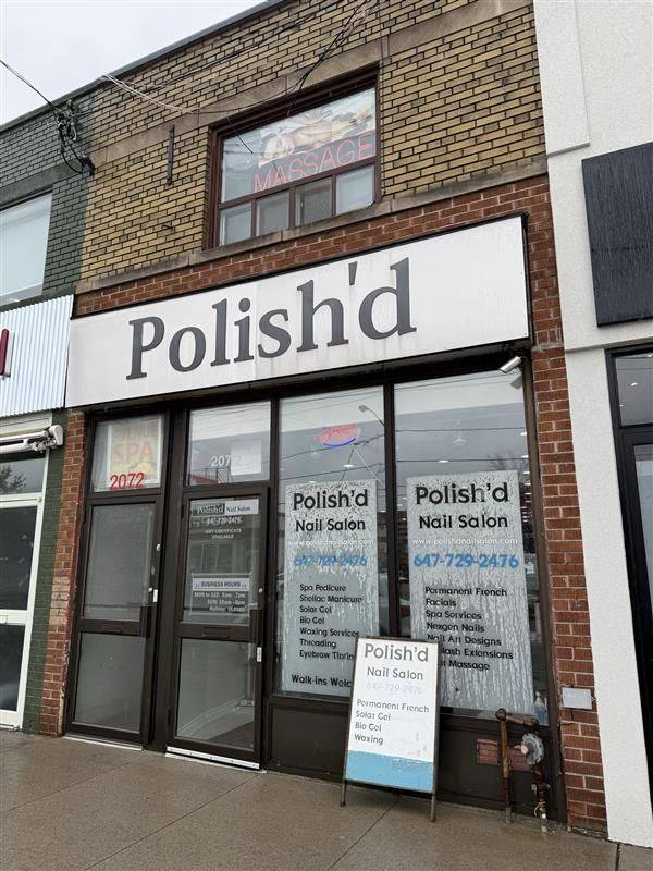 Toronto C04, ON M5M 4A6,2072 Avenue RD