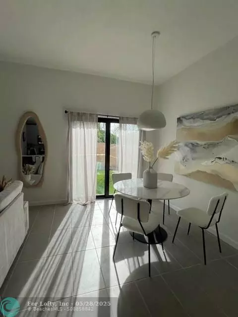 Hollywood, FL 33020,2526 Pierce #6