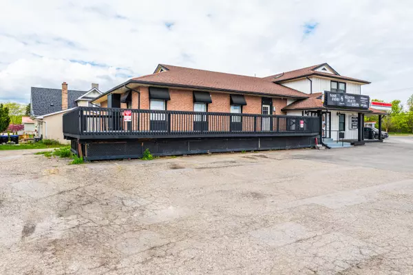 New Tecumseth, ON L9R 1K1,527 Victoria ST E #3 & 4