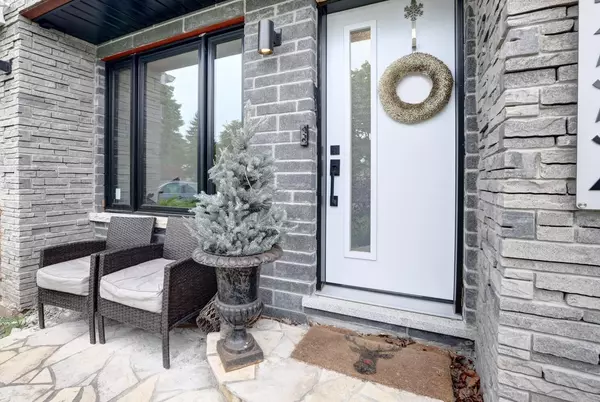 Mississauga, ON L5K 1E2,2554 Barcella CRES