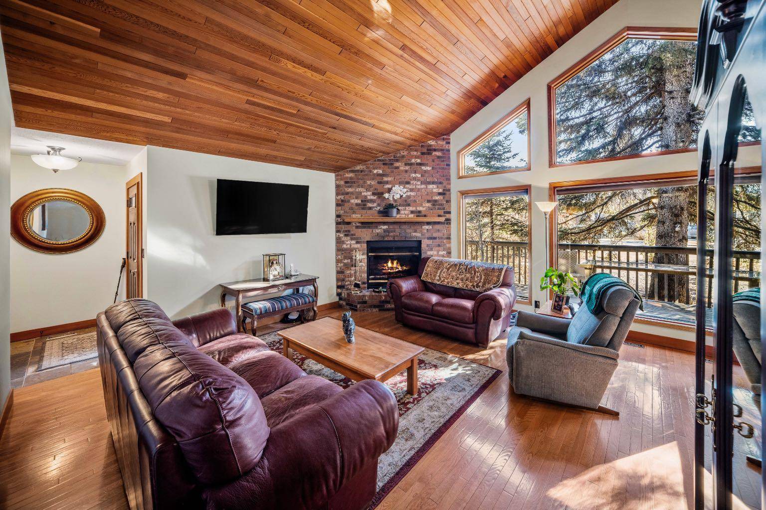 Canmore, AB T1W 1P8,20 Pinewood CRES
