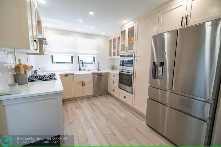Fort Lauderdale, FL 33312,931 W Las Olas Blvd