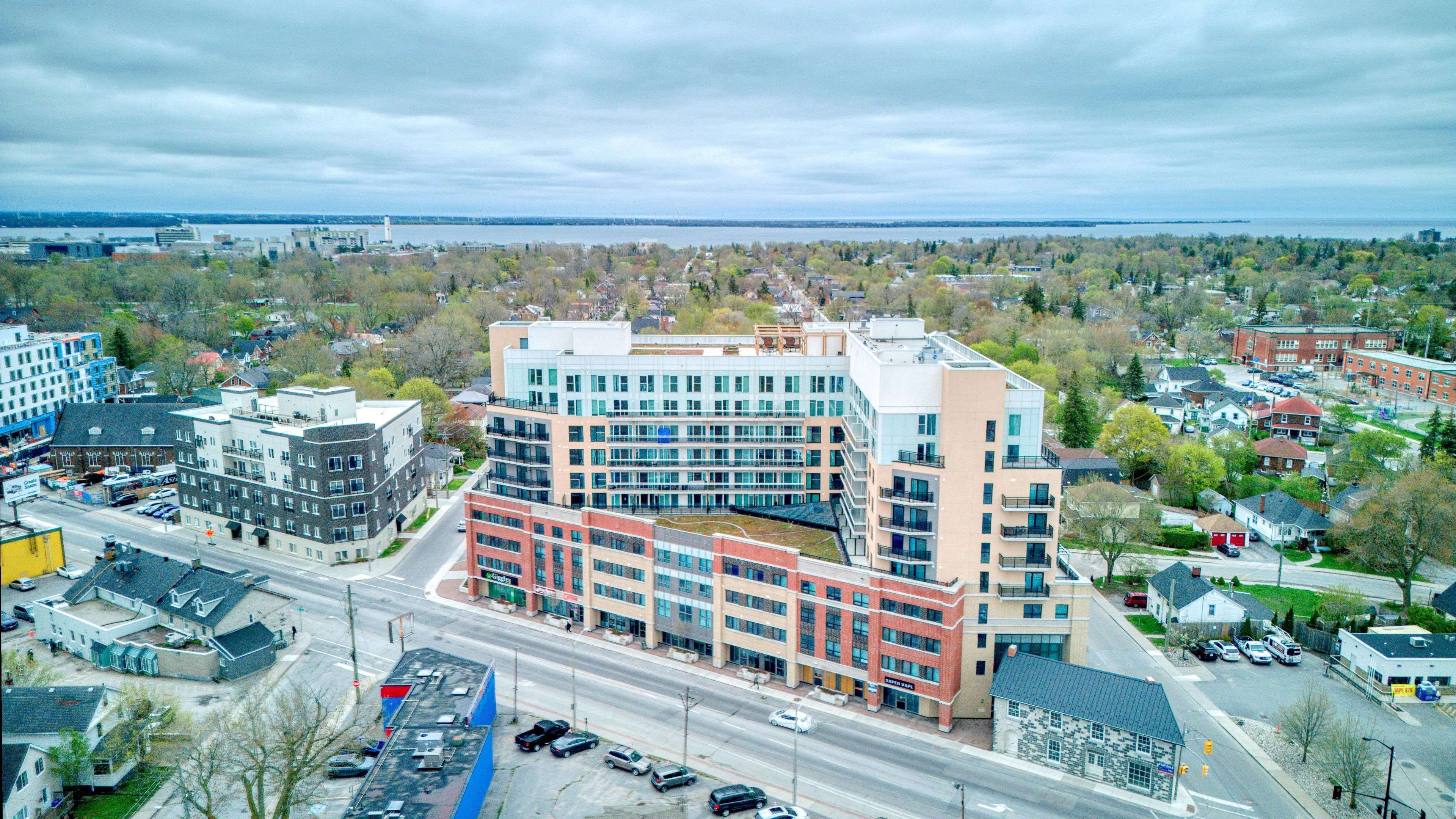 Kingston, ON K7L 1E5,652 Princess ST #517