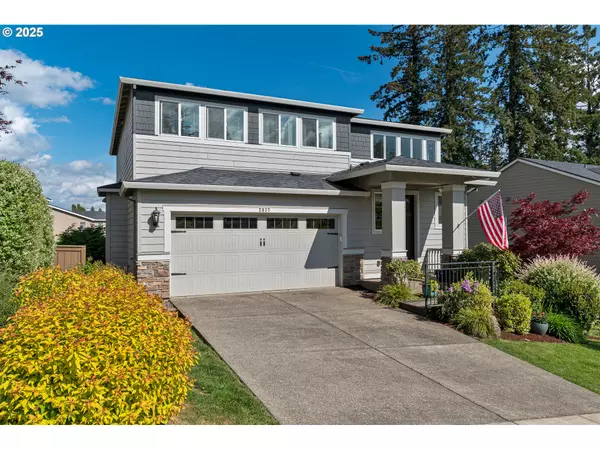 West Linn, OR 97068,2037 DE VRIES WAY