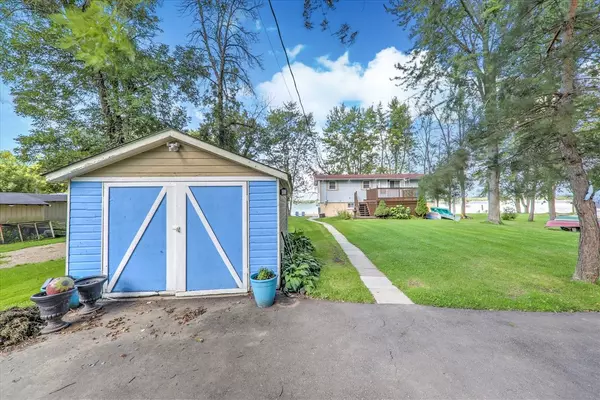 Ramara, ON L3V 6H6,6270 Bluebird ST