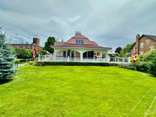 Hanover, ON N4N 1M9,85 10th ST