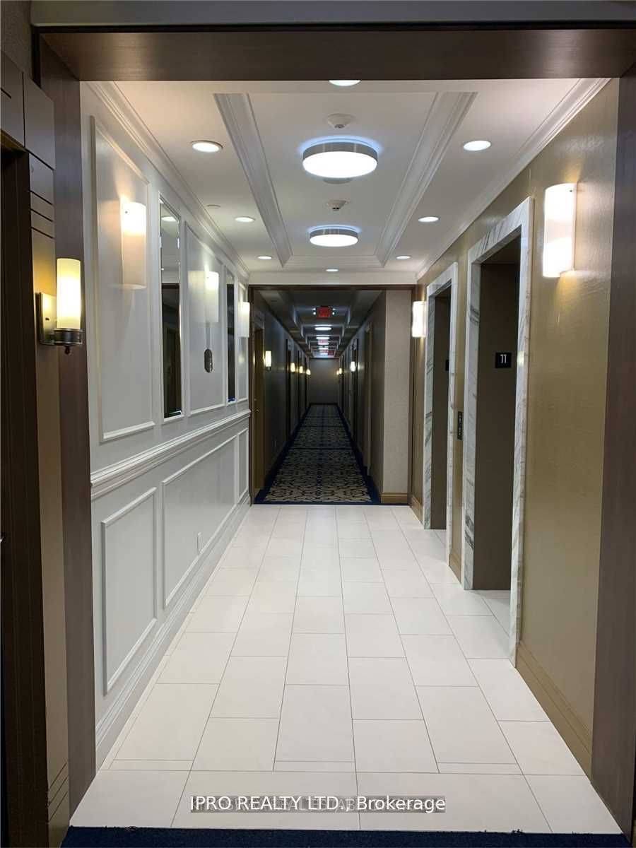 Markham, ON L6G 0E9,99 South Town Centre BLVD #1101