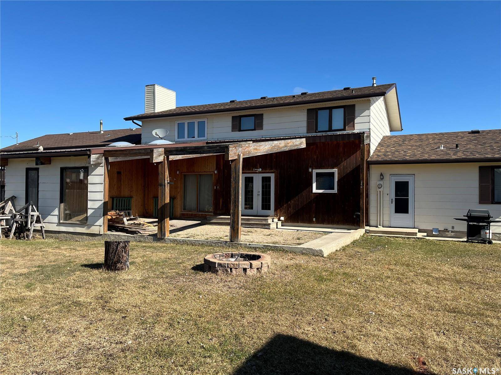 Hague, SK S0K 1X0,204 6th STREET