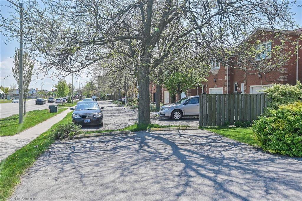 Hamilton, ON L9A 5G2,1182 Upper Wentworth ST