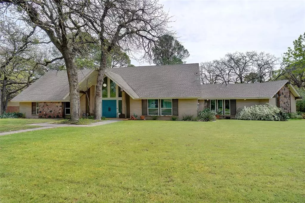 Denton, TX 76209,808 Liveoak Street