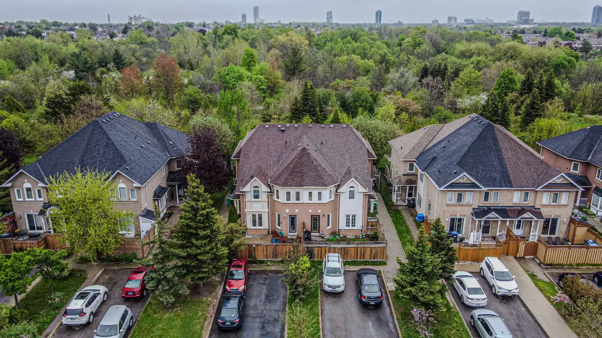 Brampton, ON L6V 4K7,194 Pressed Brick DR