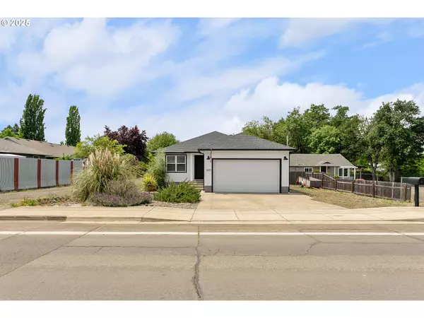 1410 NW KEASEY ST, Roseburg, OR 97471