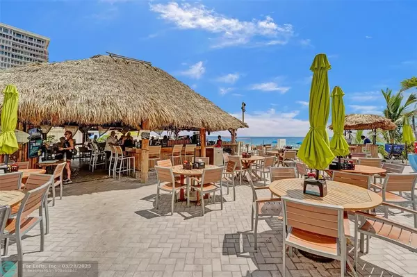 Fort Lauderdale, FL 33308,4040 Galt Ocean Dr #221