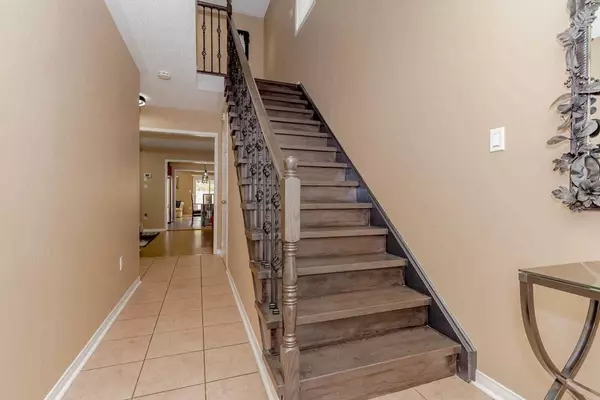 Mississauga, ON L5N 8N2,3833 Partition RD