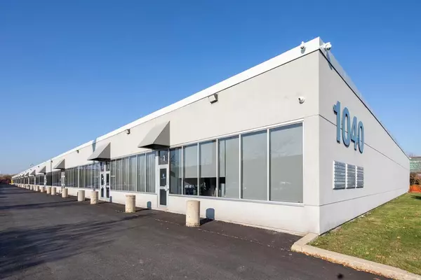 1040 Martin Grove RD #20, Toronto W10, ON M9W 4W4