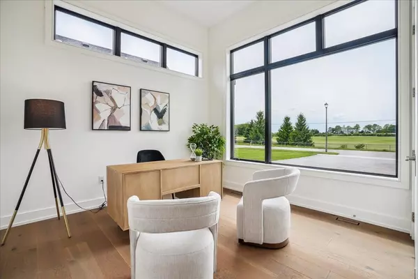 Pelham, ON L0S 1M0,1613G Lookout ST