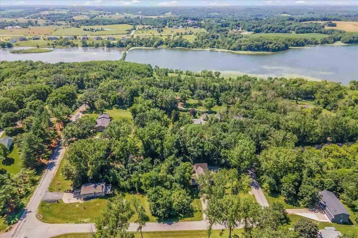 Solon, IA 52333,4089 Crest View Rd