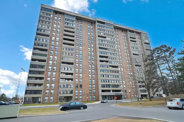 15 Kensington RD #1405, Brampton, ON L6T 3W2
