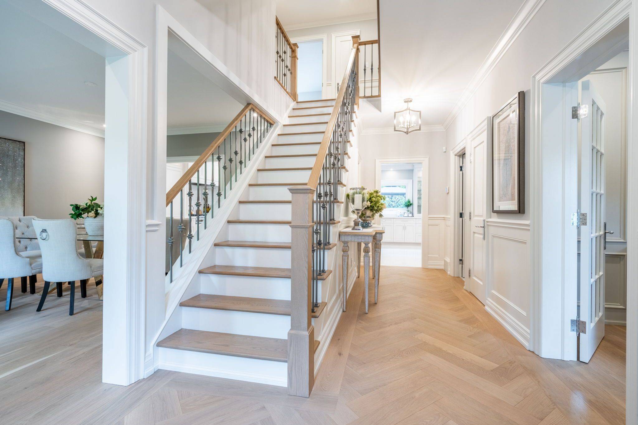 Burlington, ON L7P 4V2,2312 Hoover CT