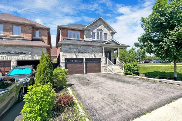 Newmarket, ON L3X 2T1,718 Peter Hall DR