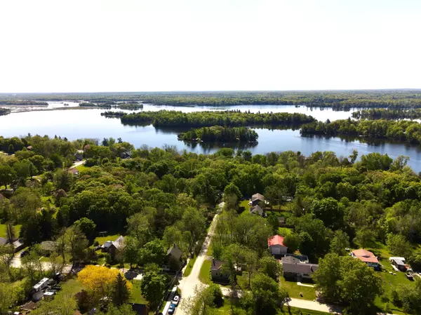 Rideau Lakes, ON K0G 1P0,8 Stevens ST