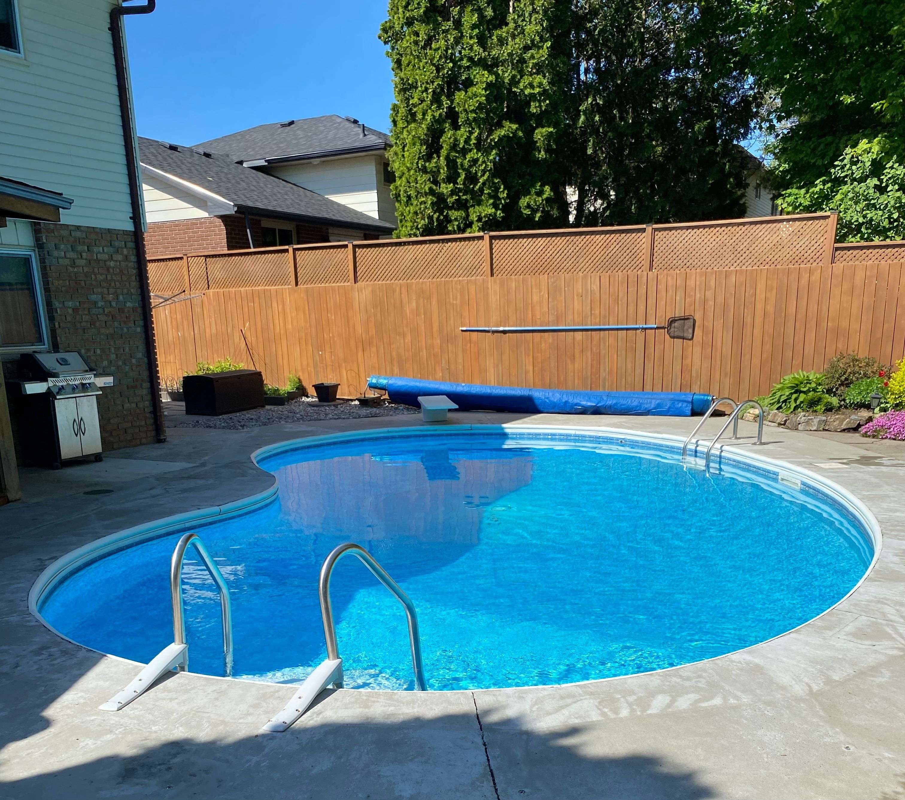 Belleville, ON K8N 5J7,14 Briarwood CRES