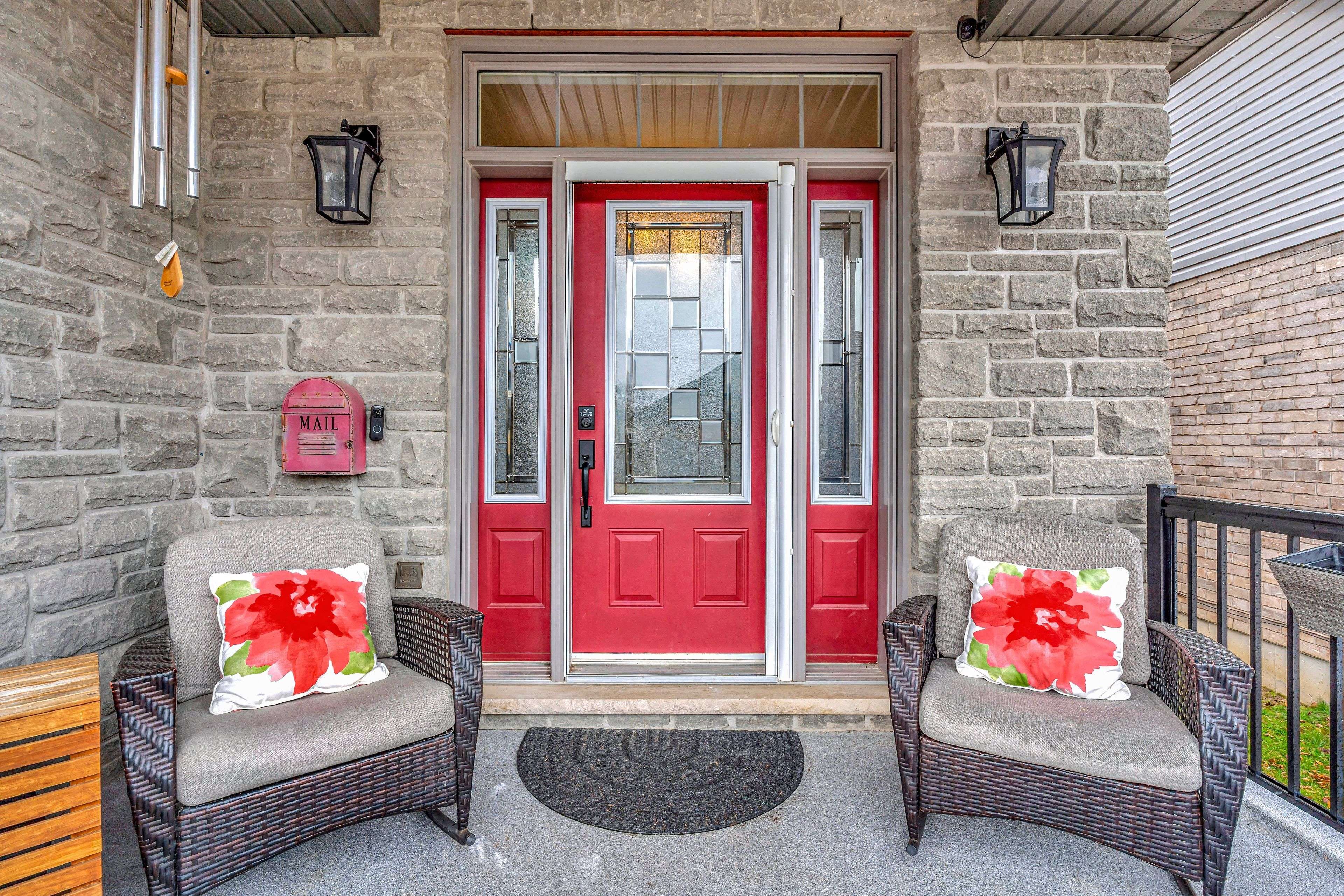 Cambridge, ON N1S 0A3,28 Cox ST