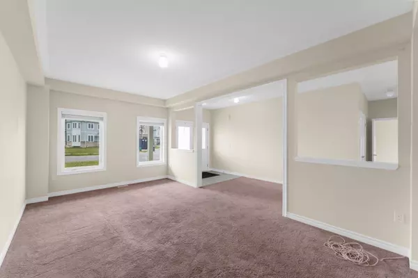 Southgate, ON N0C 1B0,25 Todd CRES W