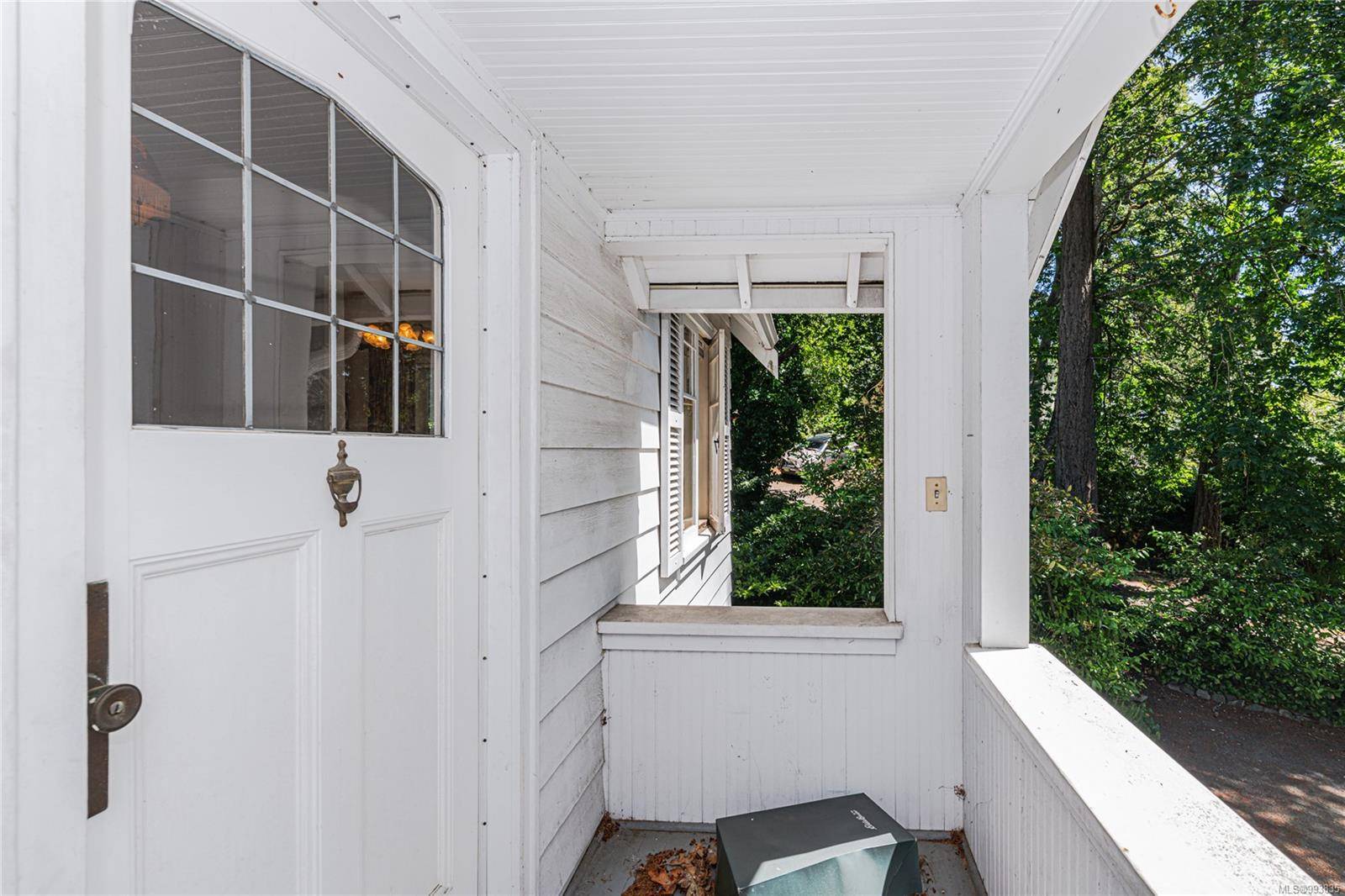 View Royal, BC V8Z 1N9,1254 Burnside Rd W