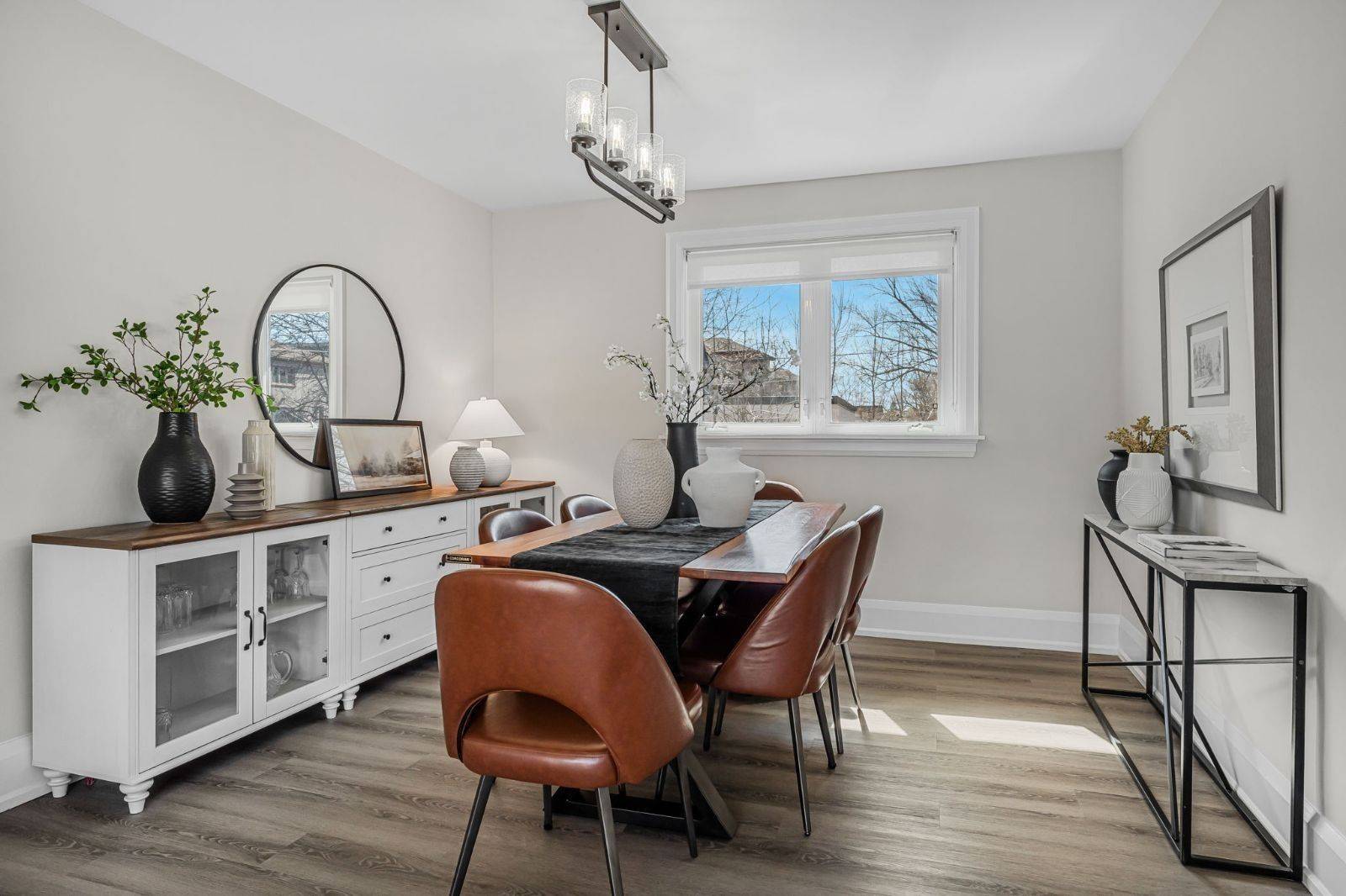 Toronto W06, ON M8W 1E1,75 Alder CRES